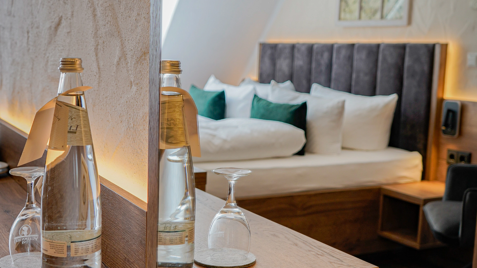 Kleines Doppelzimmer im Hotel Zum Schlangenkönig